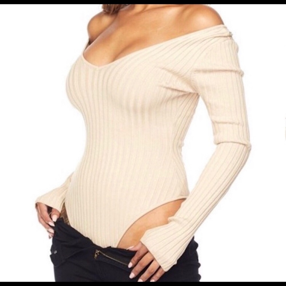 Beige on or off shoulder bodysuit - Picture 2 of 4